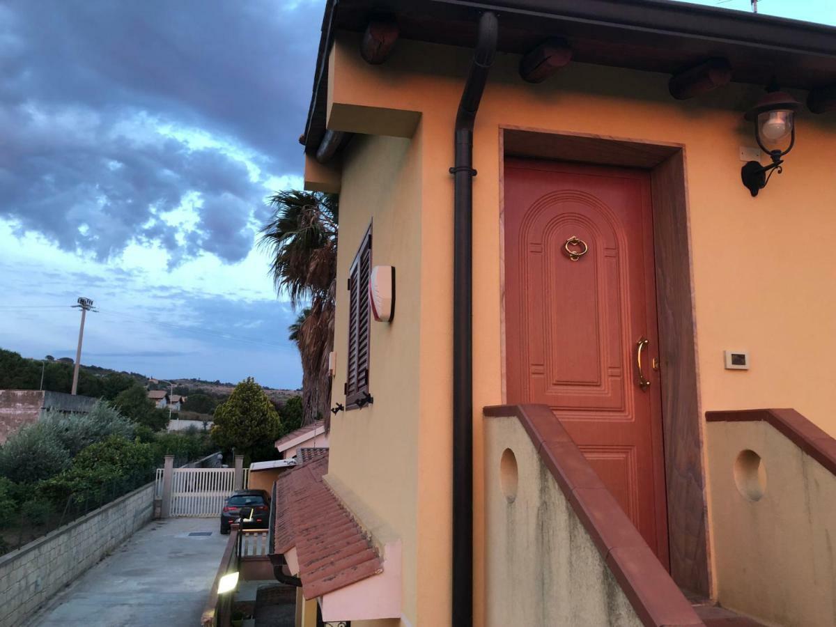 Casa Vacanza Passiflora Villa Noto Exterior photo